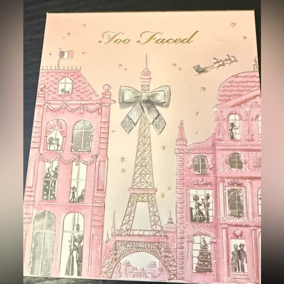 Too Faced Christmas in Paris Limited Edition - Picture 1 of 4